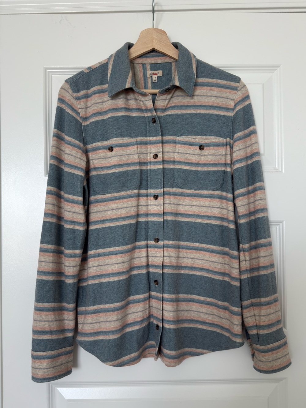 Faherty Legend Shirt Blue Stripe Small Button Down Soft Knit Long Sleeve Fall